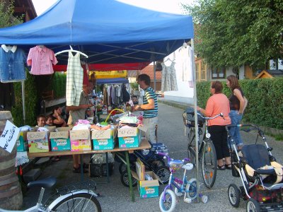 Flohmarkt & Sommerfest